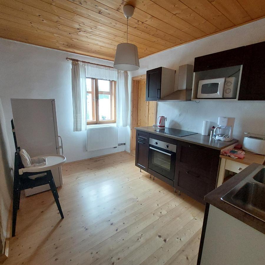 Apartmány U Tří Sluncí Hroubovice Exteriér fotografie