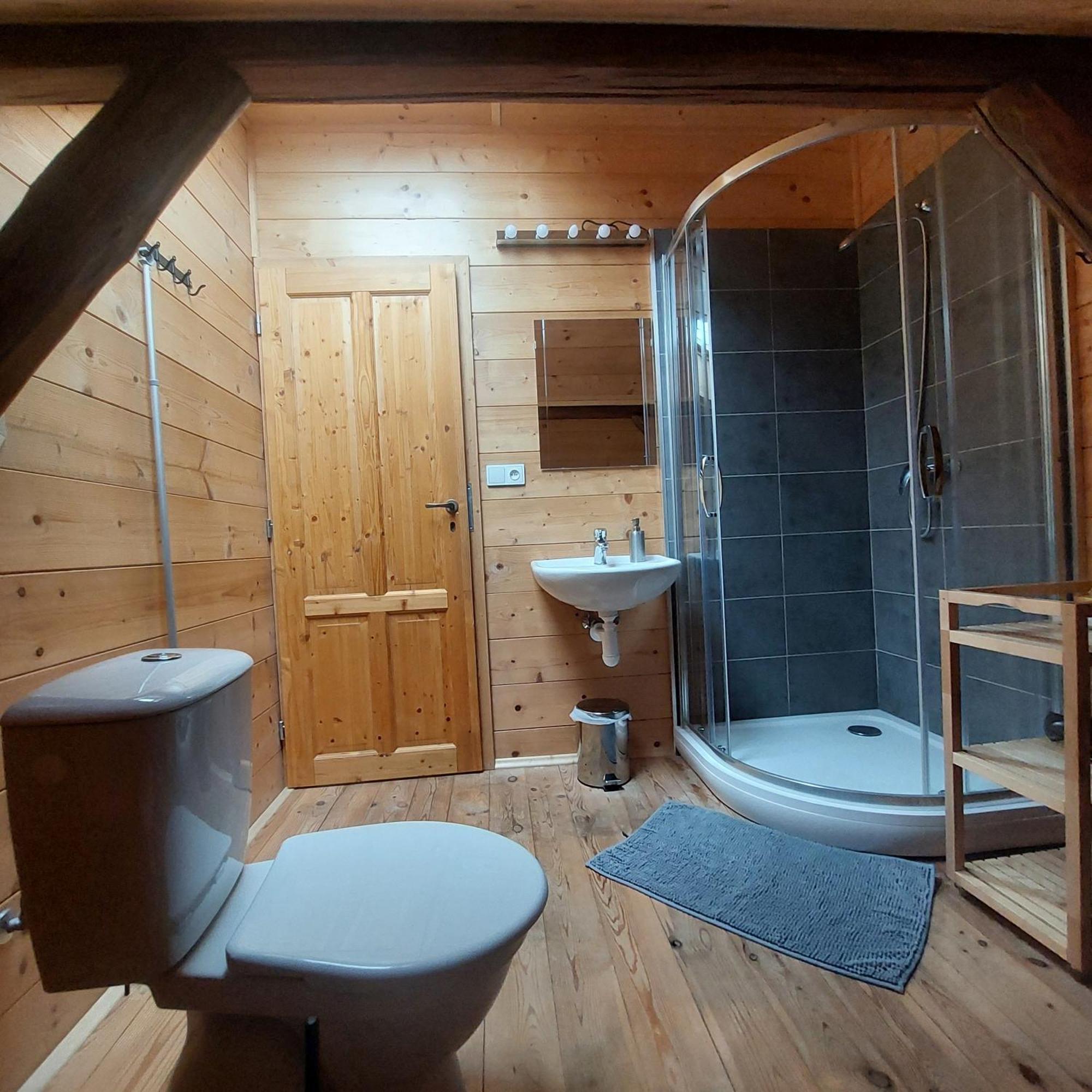 Apartmány U Tří Sluncí Hroubovice Exteriér fotografie
